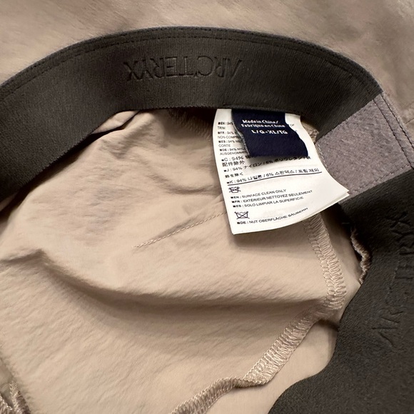 Arc’teryx Lightweight bucket hat - Tan/khaki - Picture 5 of 5